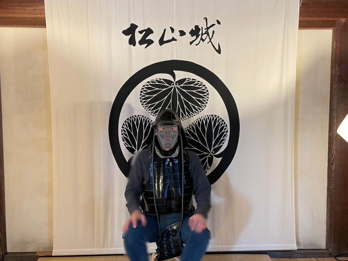 武士になりきっているつもり